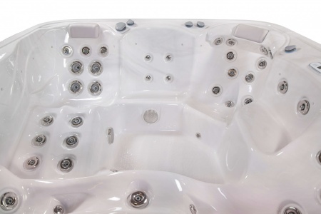 Гидромассажный спа-бассейн Wellis Saturn