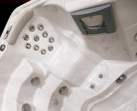 Плавательный спа-бассейн Jacuzzi J-19 PowerActive Плавательный спа-бассейн Jacuzzi J-19 PowerActive
